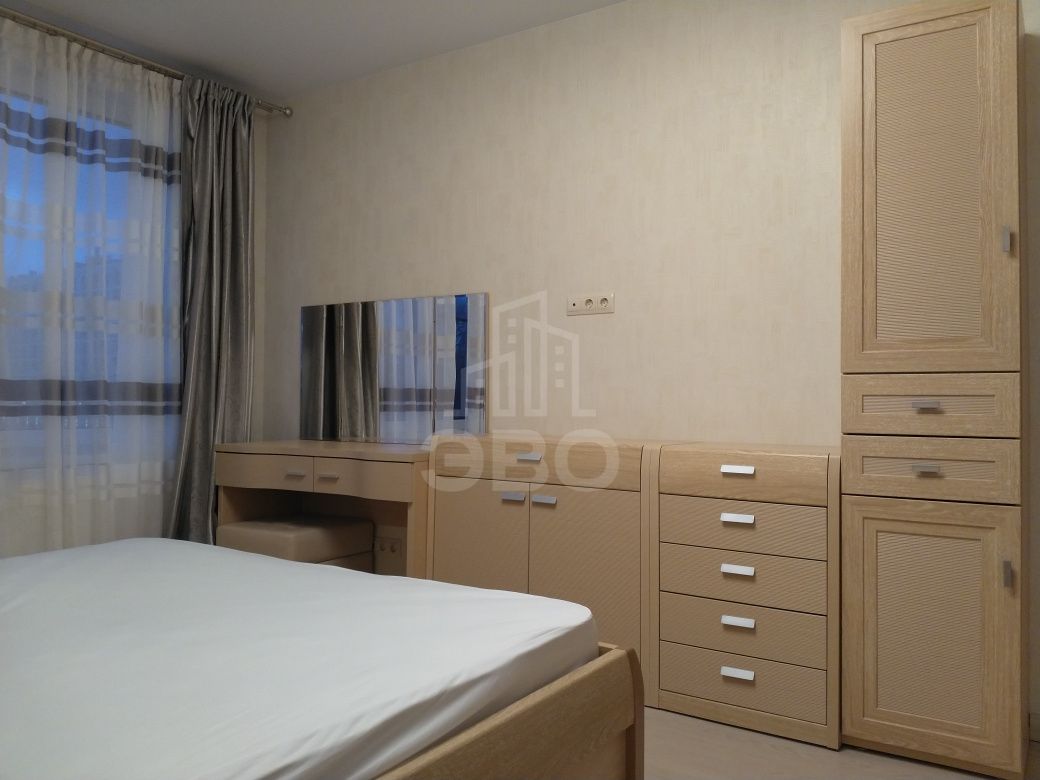 двухкомнатная квартира в Санкт-Петербурге по адресу: Кременчугская ул., 13, к 1