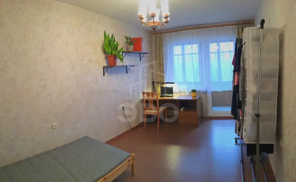 трехкомнатная квартира в Санкт-Петербурге по адресу: Вербная ул., 17