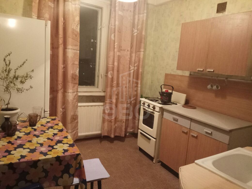 однокомнатная квартира в Санкт-Петербурге по адресу: Сиреневый б-р., 22, к.26