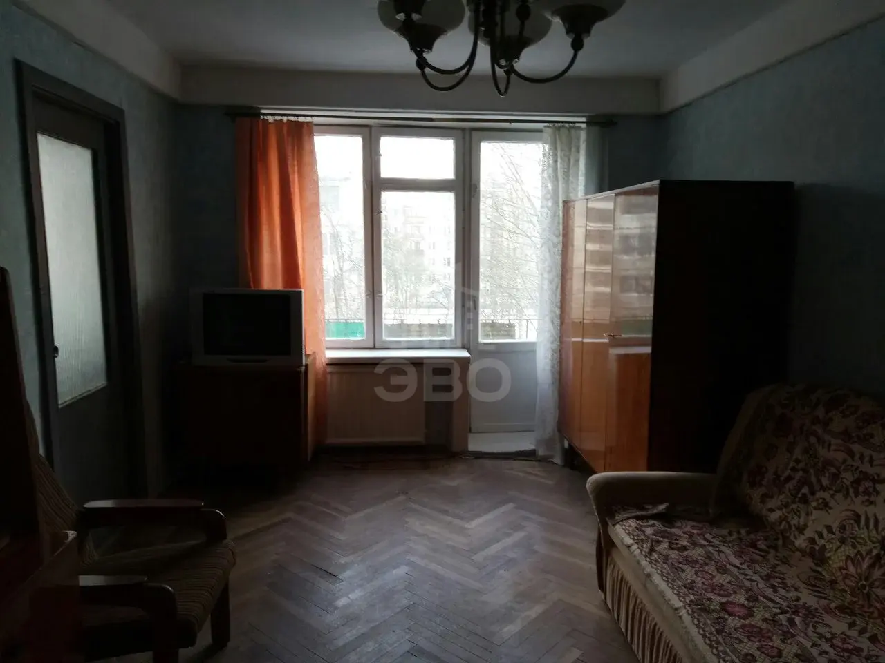 двухкомнатная квартира в Санкт-Петербурге по адресу: Карпинского ул., 28, к.3