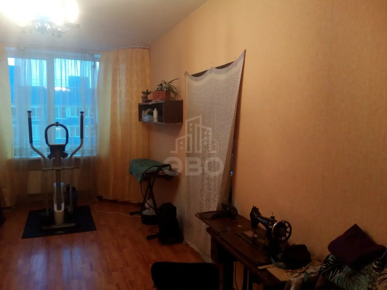 трехкомнатная квартира в Санкт-Петербурге по адресу: Сизова пр-кт., 25