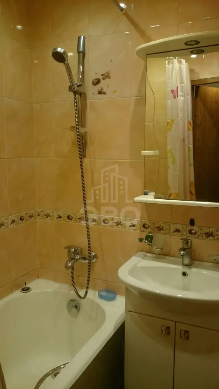 двухкомнатная квартира в Санкт-Петербурге по адресу: Костюшко ул., 13, к.1