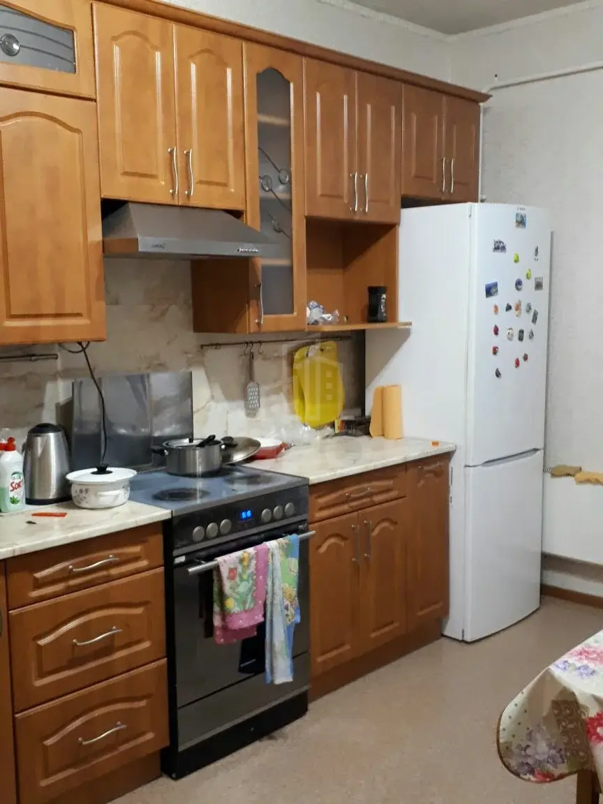 трехкомнатная квартира в Санкт-Петербурге по адресу: Петергофское ш., 84, к.3