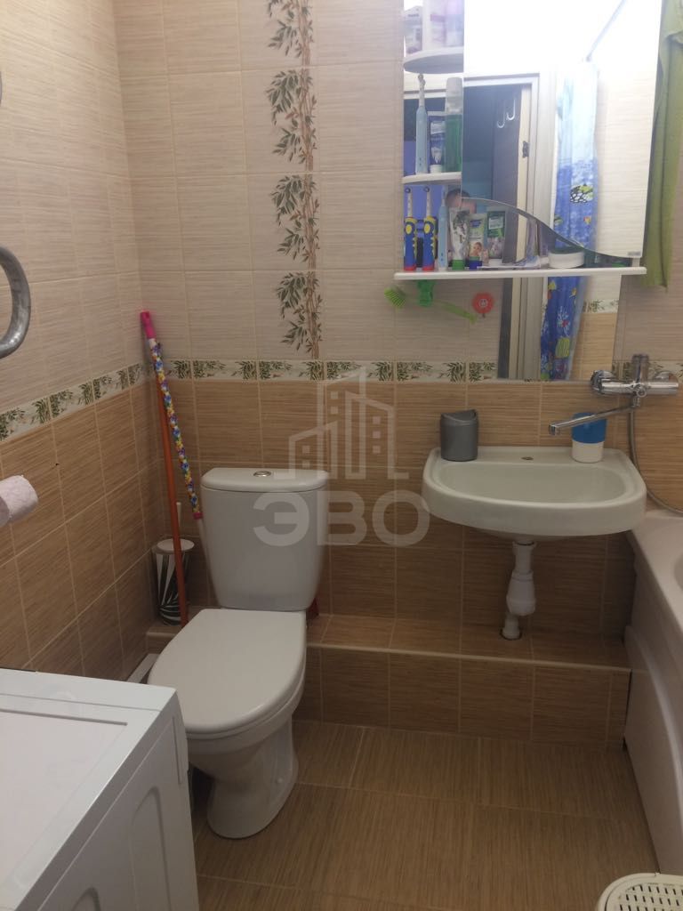 однокомнатная квартира в Санкт-Петербурге по адресу: Австрийская ул., 4, к.2