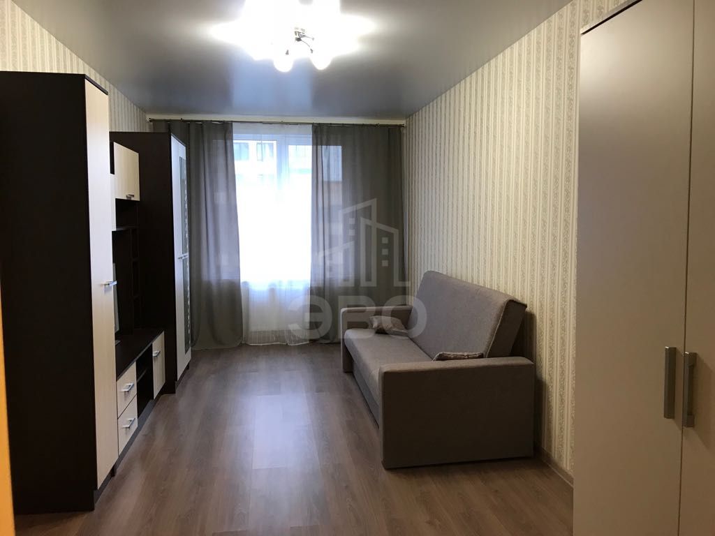 однокомнатная квартира в Санкт-Петербурге по адресу: Крыленко ул., 1, к.3