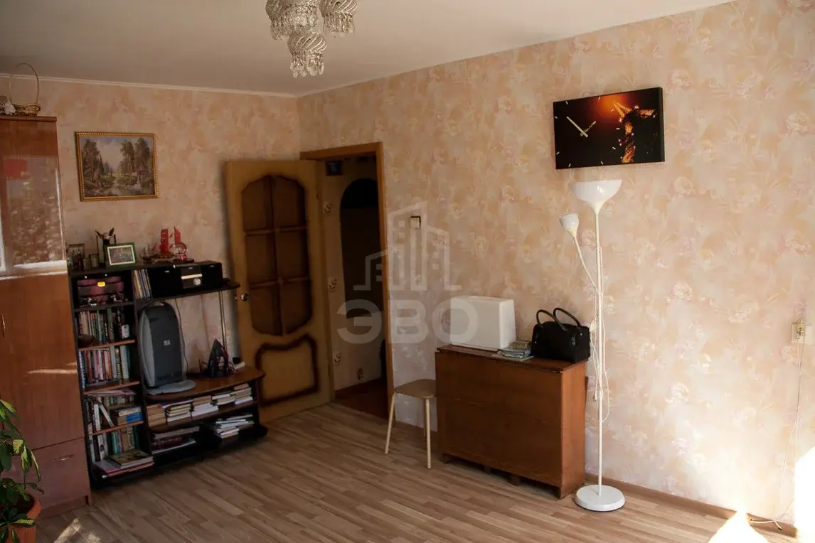 двухкомнатная квартира в Санкт-Петербурге по адресу: Купчинская ул., 30, к.1