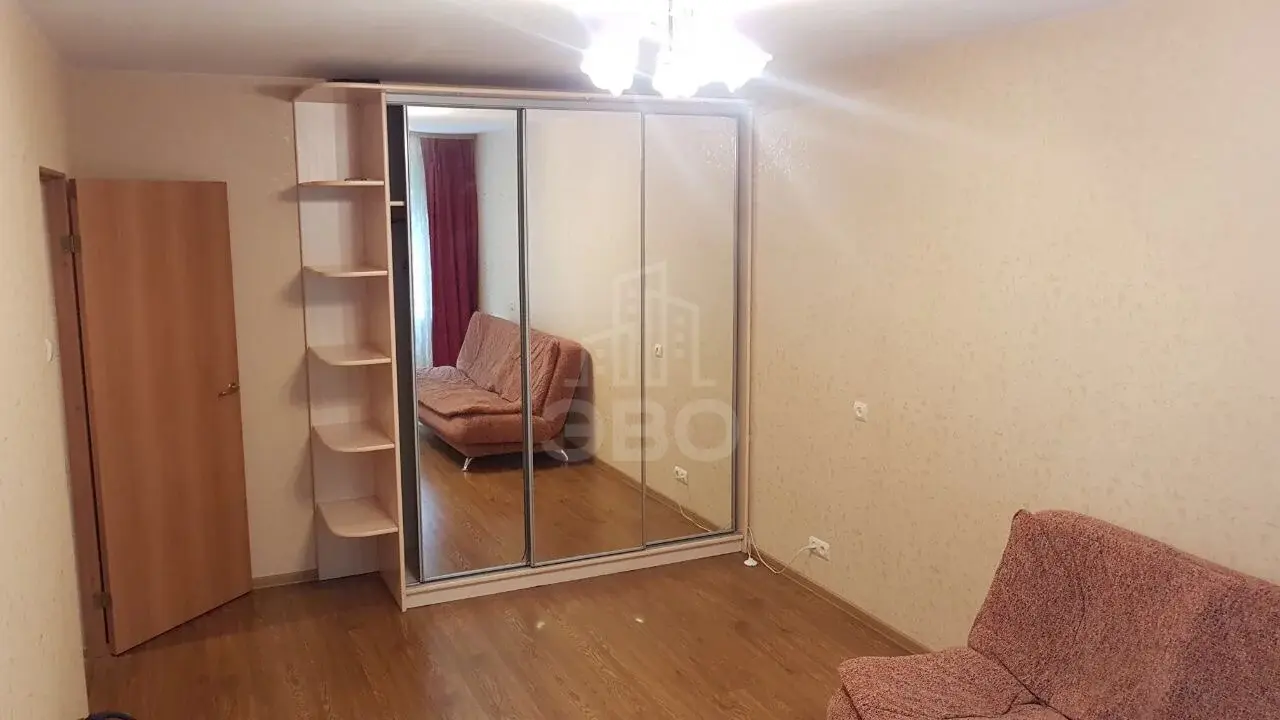 однокомнатная квартира в Санкт-Петербурге по адресу: Пионерстроя ул., 7, к.3
