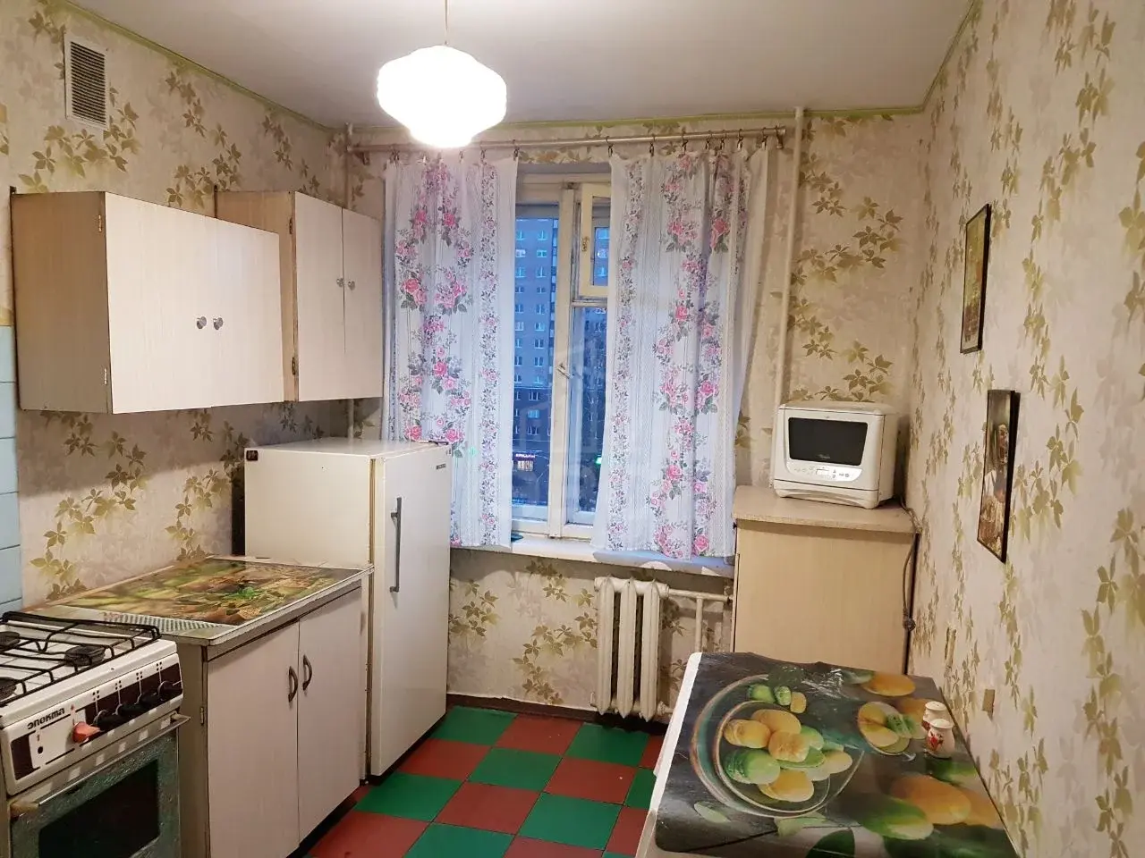 двухкомнатная квартира в Санкт-Петербурге по адресу: Космонавтов пр-кт., 64