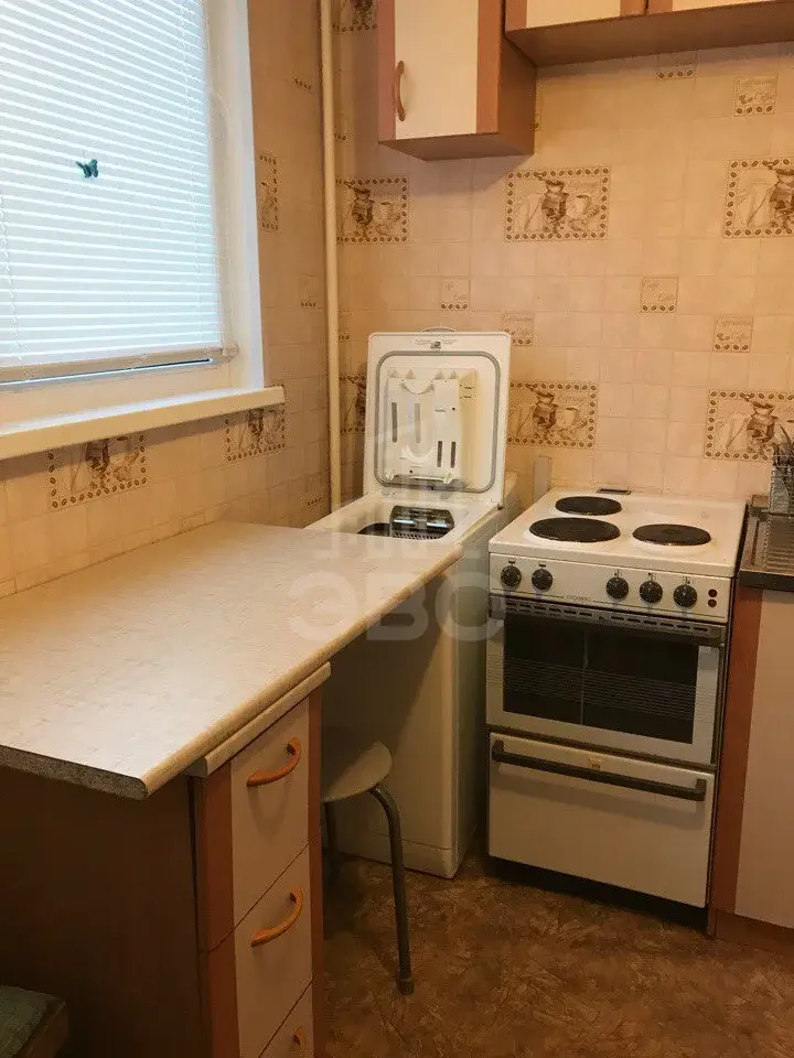 однокомнатная квартира в Санкт-Петербурге по адресу: Петергофское ш., 13, к.2