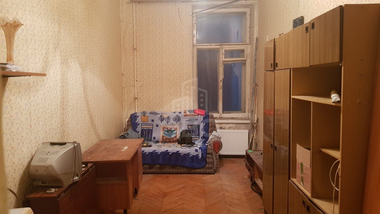 комната в Санкт-Петербурге по адресу: Гродненский пер., 11