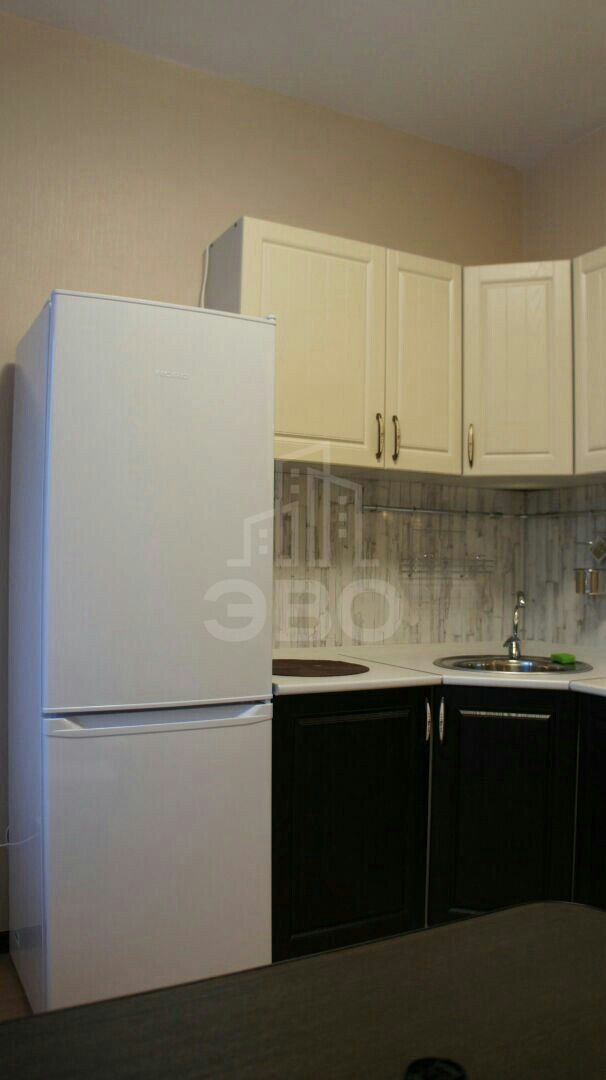 однокомнатная квартира в Санкт-Петербурге по адресу: Английская ул., 1