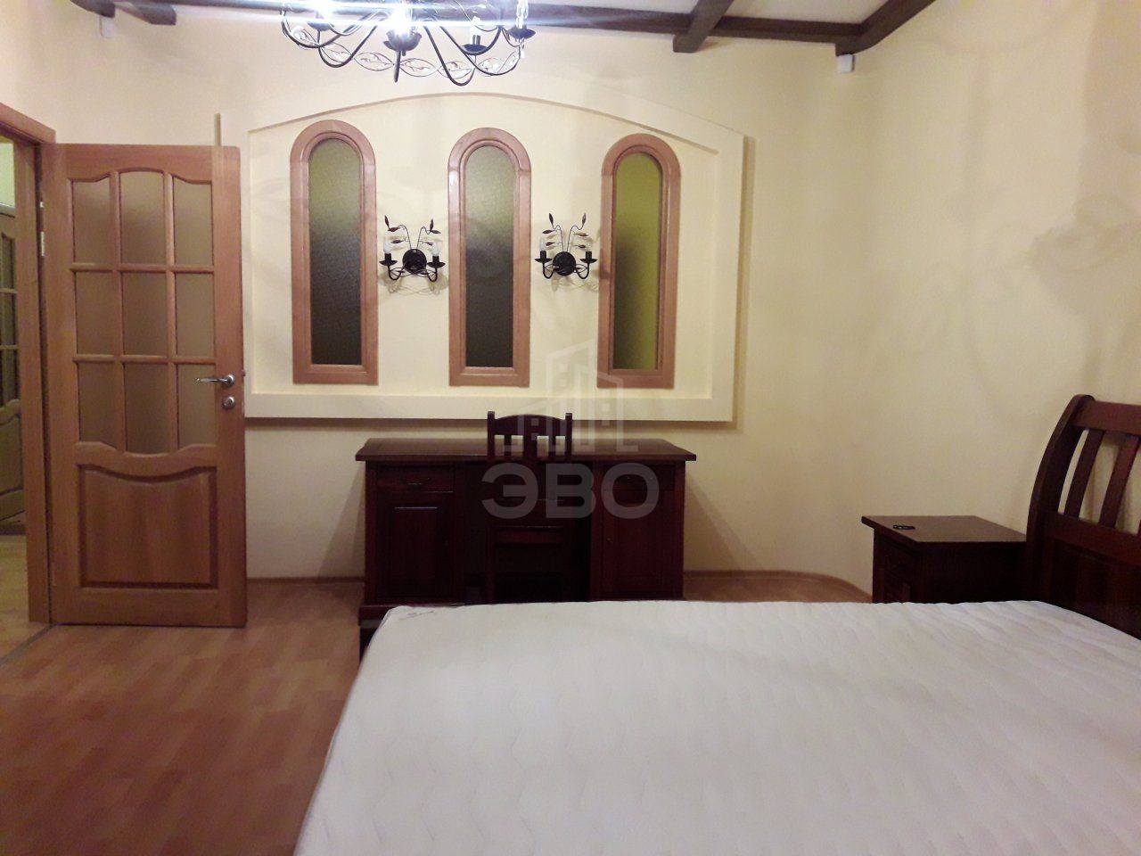 трехкомнатная квартира в Санкт-Петербурге по адресу: Константиновский проспект, 26