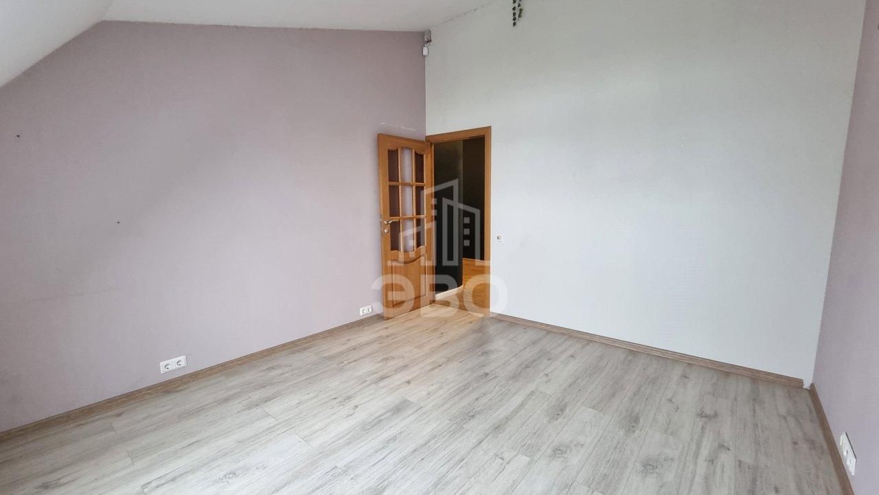 трехкомнатная квартира в Санкт-Петербурге по адресу: Константиновский проспект, 26