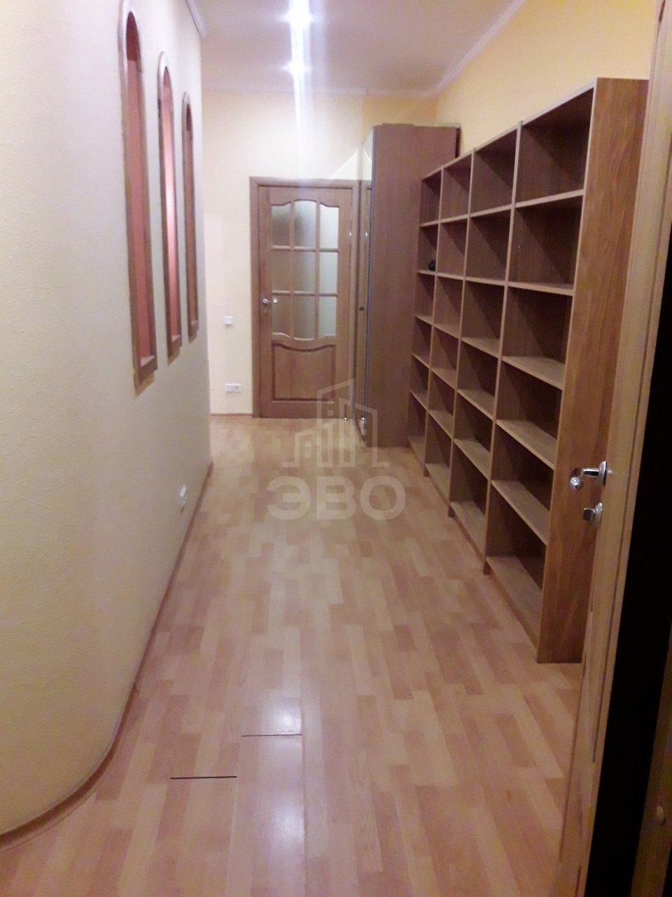 трехкомнатная квартира в Санкт-Петербурге по адресу: Константиновский проспект, 26