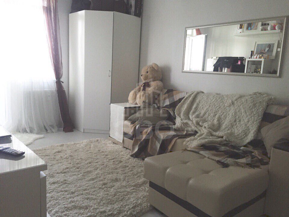 однокомнатная квартира в Санкт-Петербурге по адресу: Маршала Блюхера пр-кт., 8