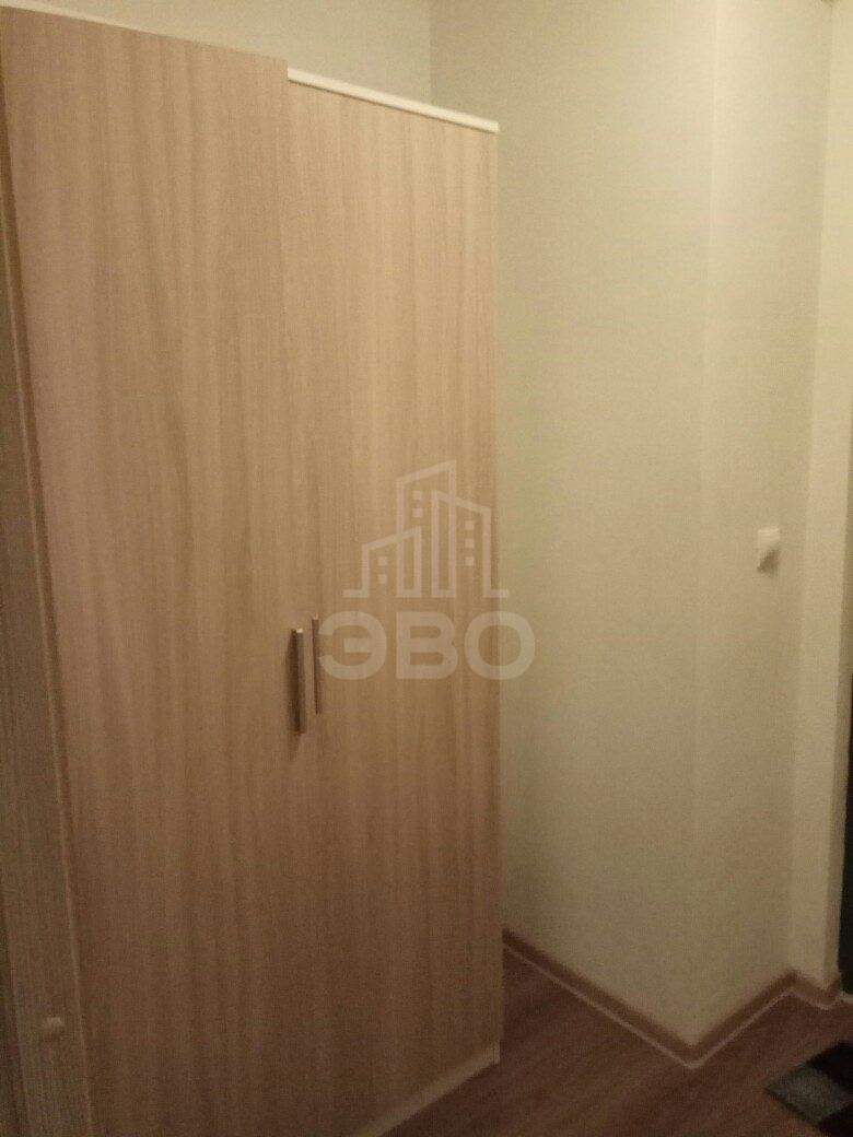 однокомнатная квартира в Санкт-Петербурге по адресу: Крыленко ул., 1, к.1, литера 4