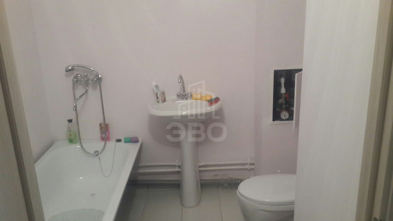 однокомнатная квартира в Санкт-Петербурге по адресу: Крыленко ул., 1, к.1, литера 4