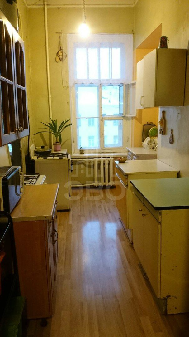 комната в Санкт-Петербурге по адресу: 14-я В.О. линия, 5