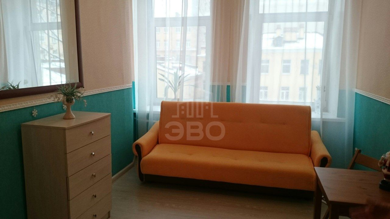 комната в Санкт-Петербурге по адресу: 14-я В.О. линия, 5