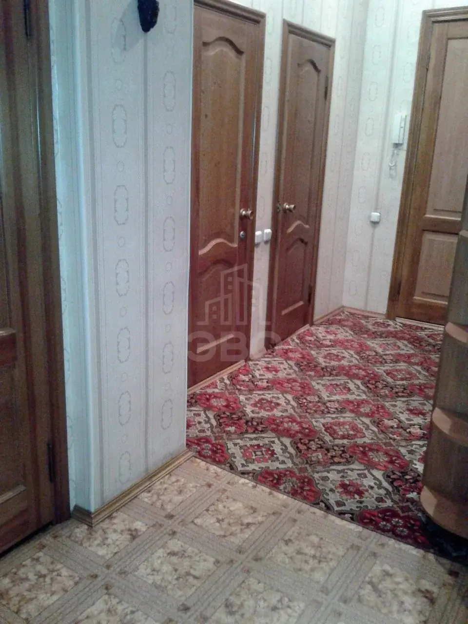трехкомнатная квартира в Санкт-Петербурге по адресу: Суворовский пр-кт., 56