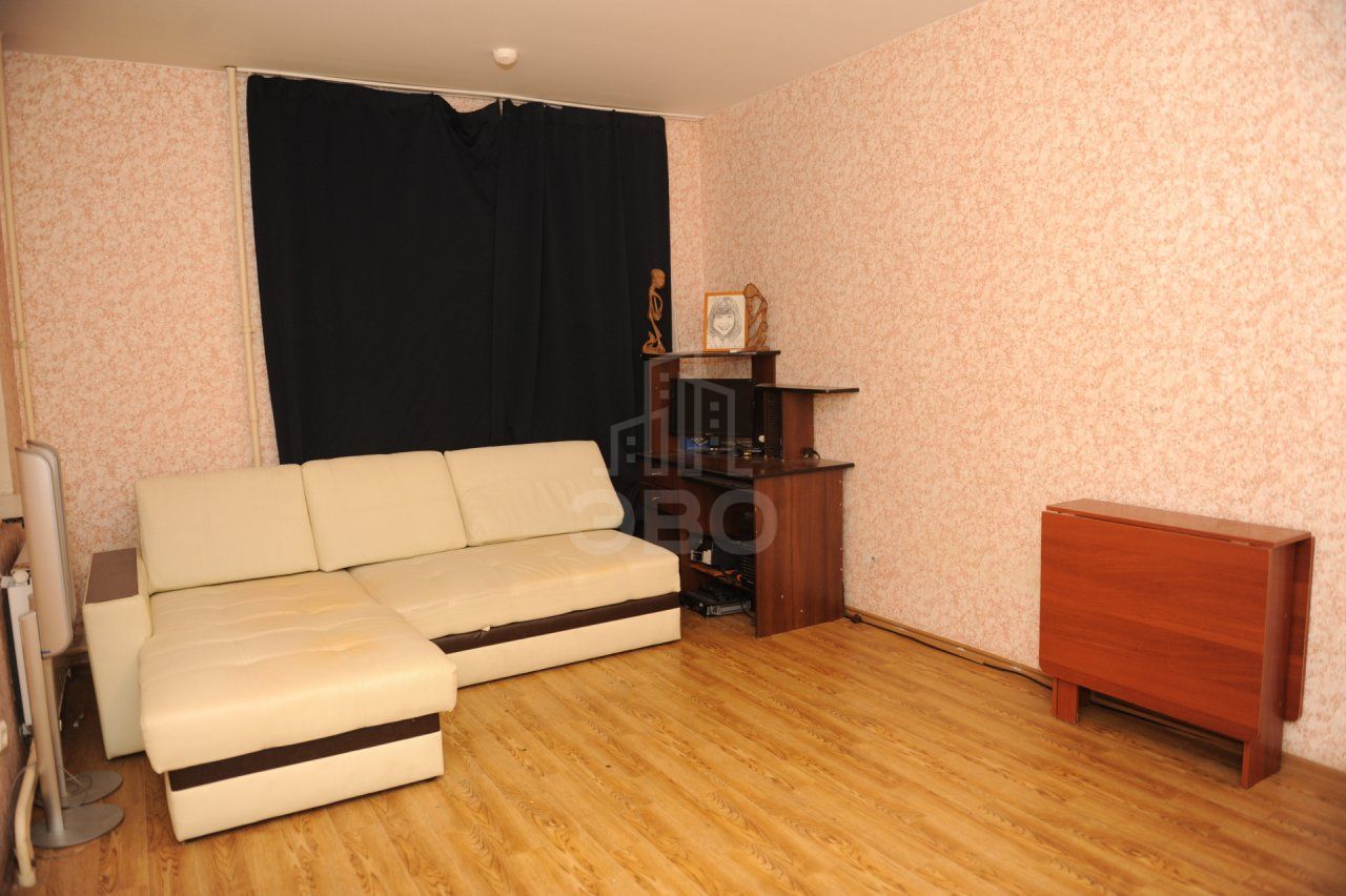 однокомнатная квартира в Санкт-Петербурге по адресу: Оптиков ул., 52, к.2