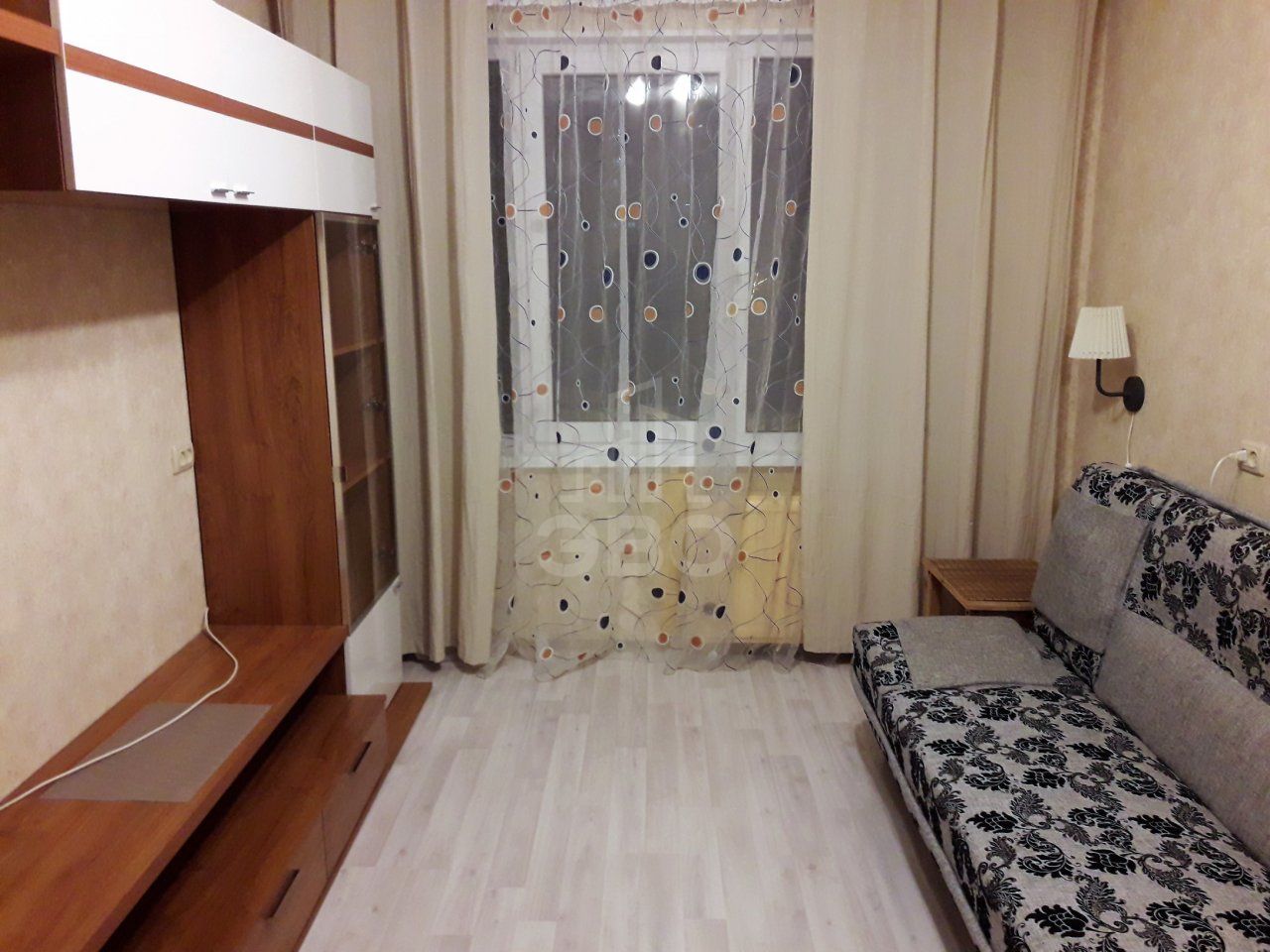 двухкомнатная квартира в Санкт-Петербурге по адресу: Композиторов ул., 33/5