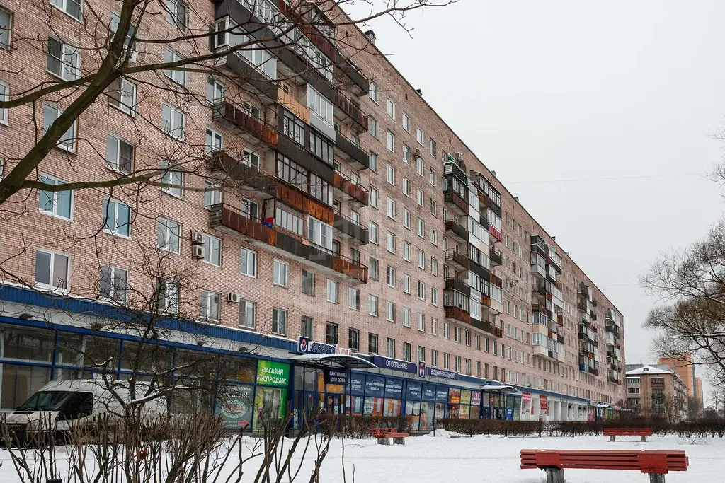 однокомнатная квартира в Санкт-Петербурге по адресу: Новоизмайловский пр-кт., 4
