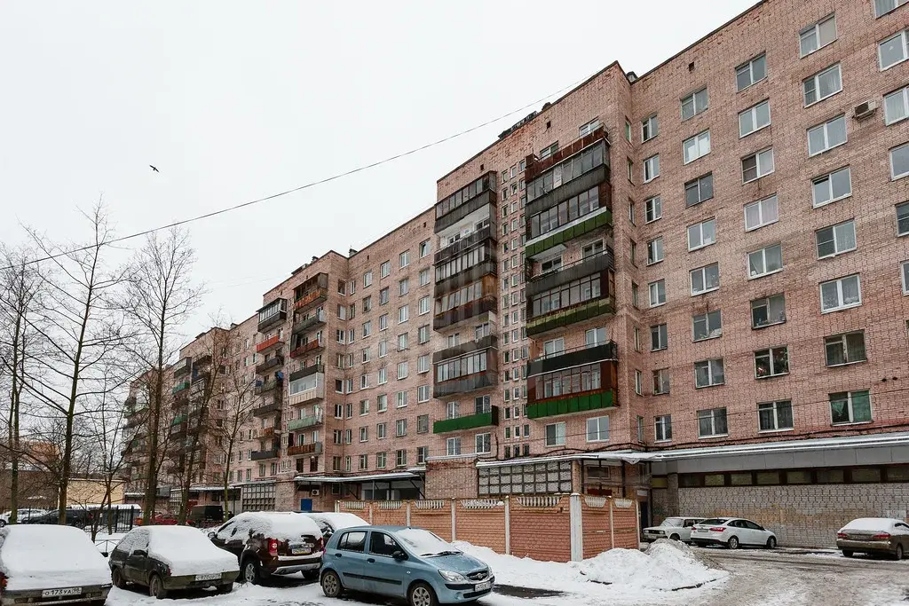 однокомнатная квартира в Санкт-Петербурге по адресу: Новоизмайловский пр-кт., 4