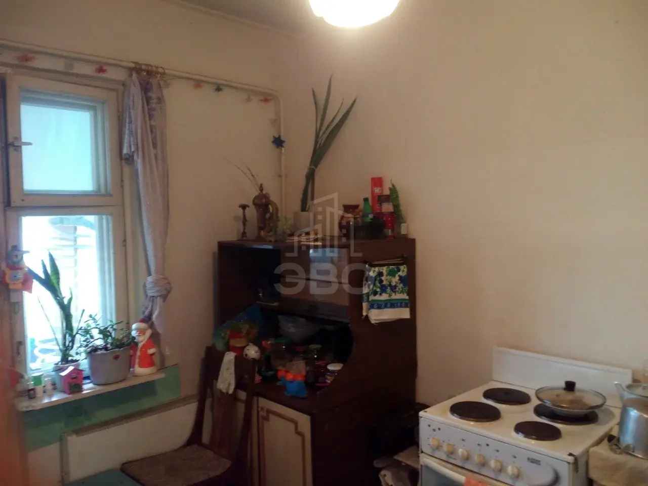 трехкомнатная квартира в Санкт-Петербурге по адресу: Петергофское ш., 84, к 9