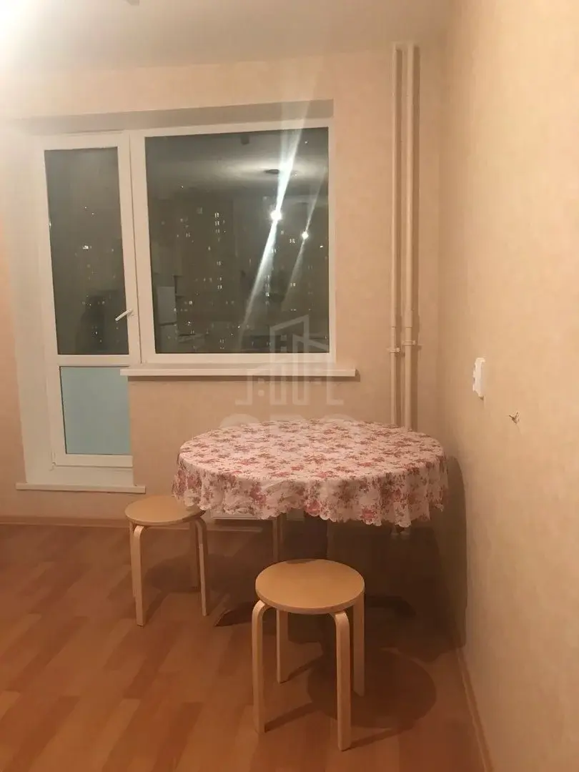 двухкомнатная квартира в Санкт-Петербурге по адресу: Федора Абрамова ул., 21, к.1