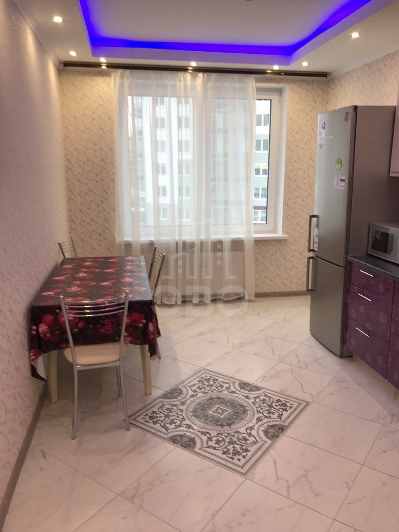 двухкомнатная квартира в Санкт-Петербурге по адресу: Скандинавский прд.., 4, к.1