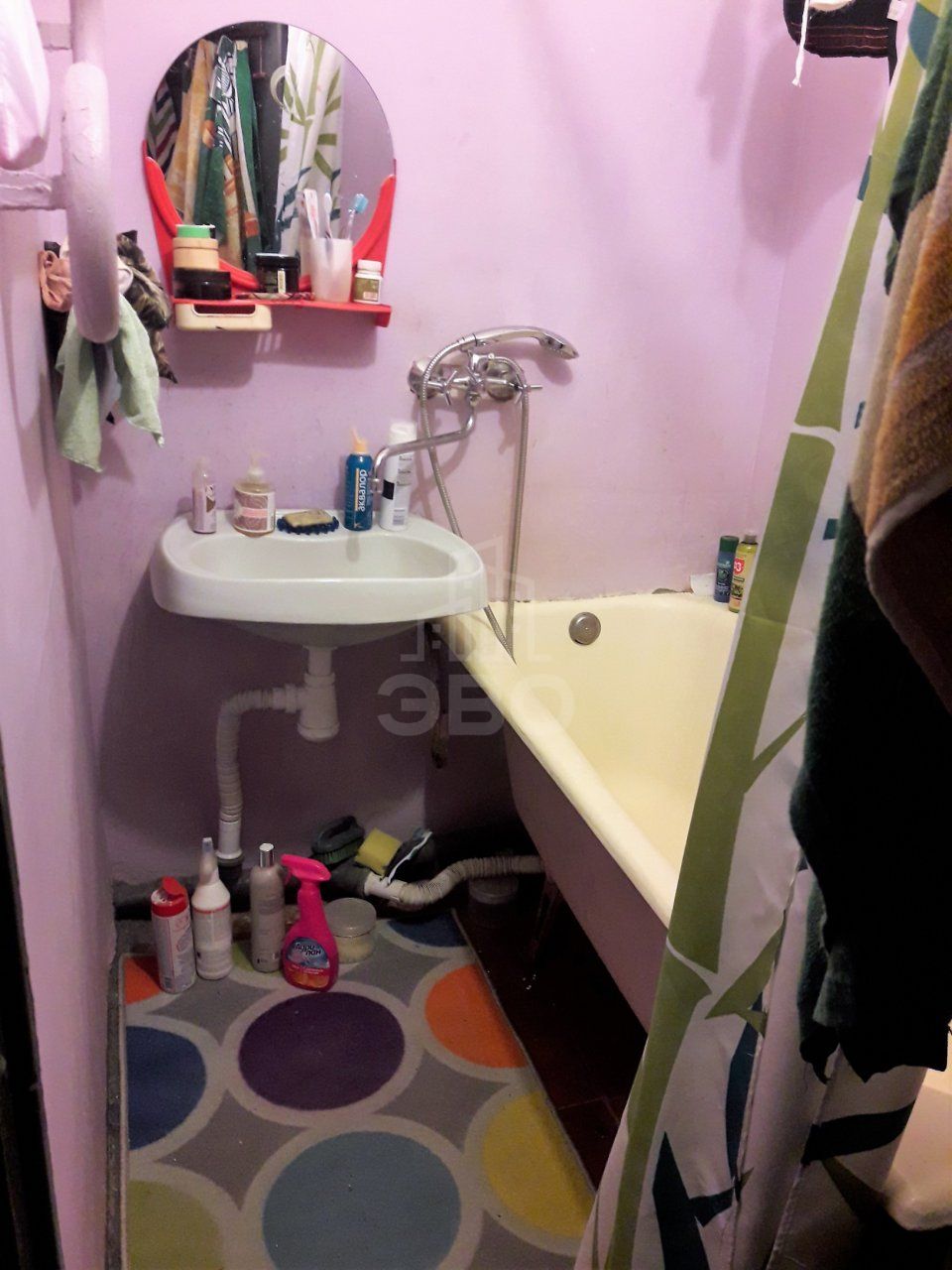 однокомнатная квартира в Санкт-Петербурге по адресу: Симонова ул., 7