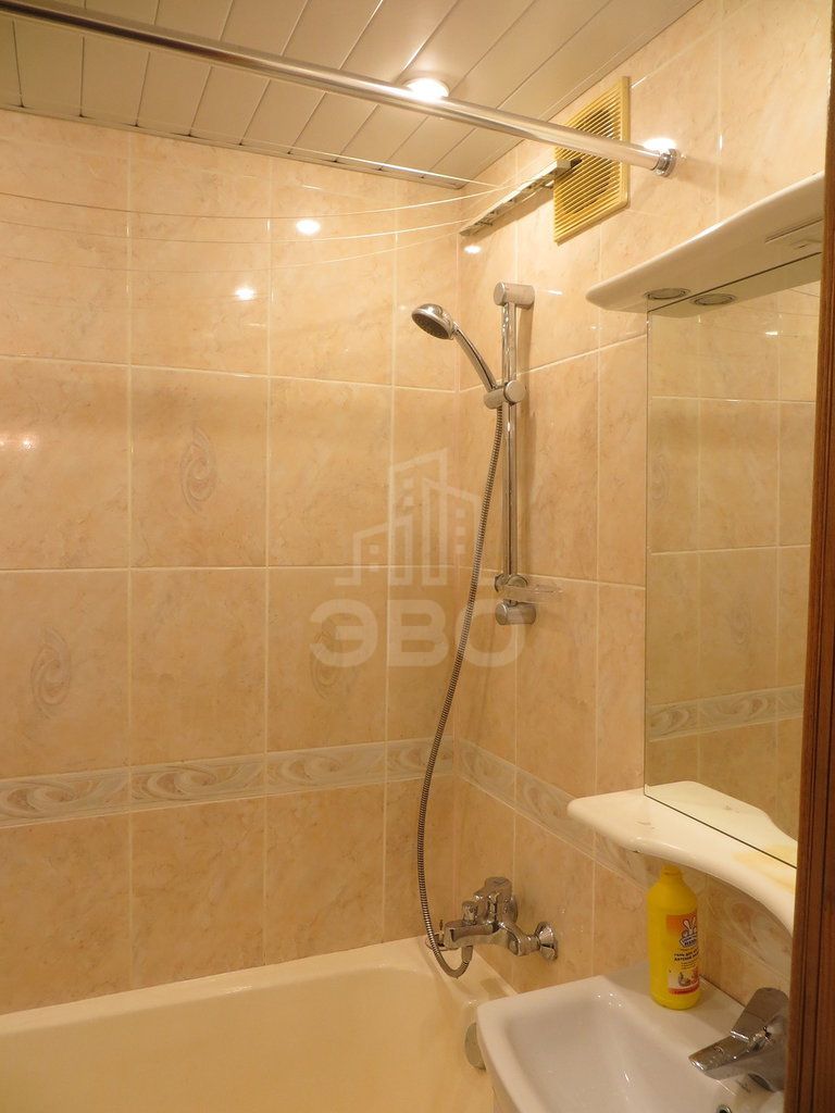 двухкомнатная квартира в Санкт-Петербурге по адресу: Софийская ул., 57