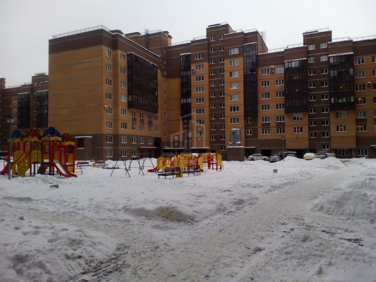 трехкомнатная квартира в Санкт-Петербурге по адресу: Шкапина ул., 9-11