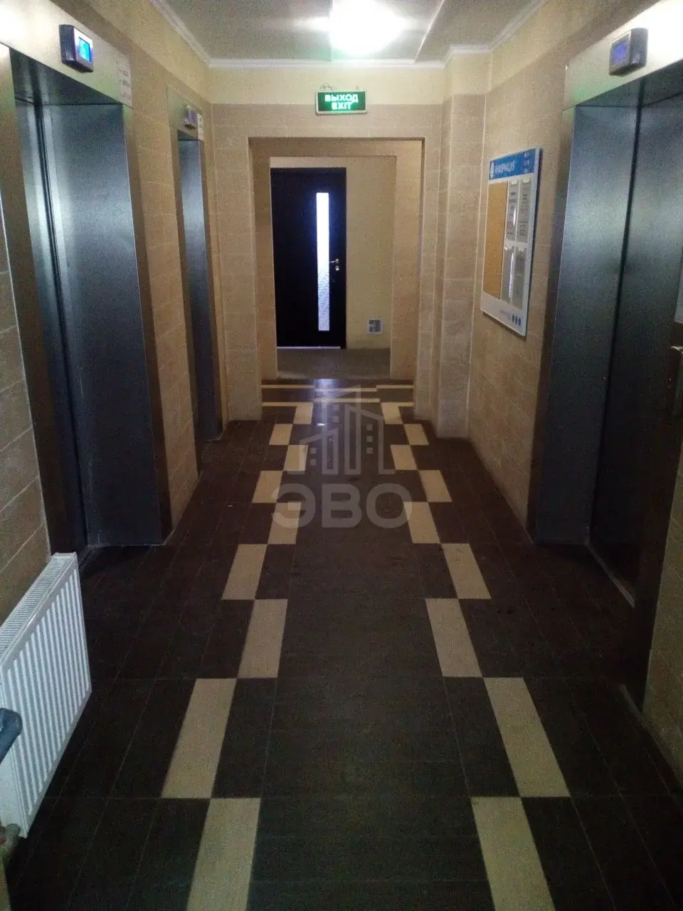 трехкомнатная квартира в Санкт-Петербурге по адресу: Шкапина ул., 9-11