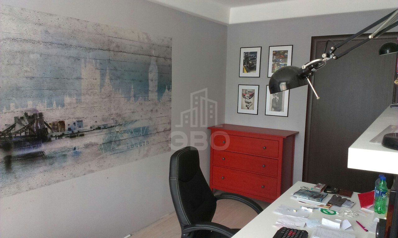 трехкомнатная квартира в Санкт-Петербурге по адресу: Науки пр-кт., 31