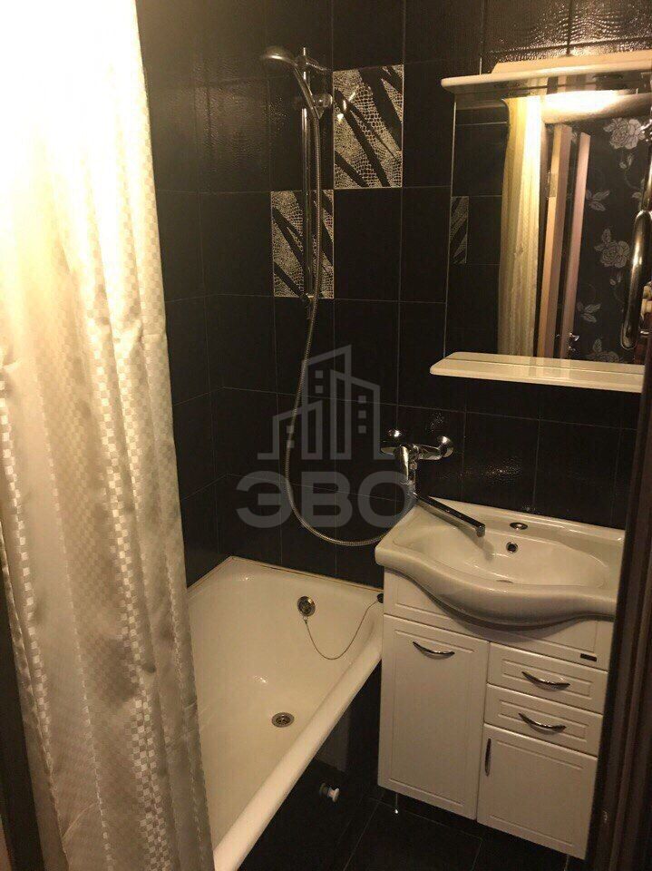 однокомнатная квартира в Санкт-Петербурге по адресу: Тимуровская ул., 10, к.1