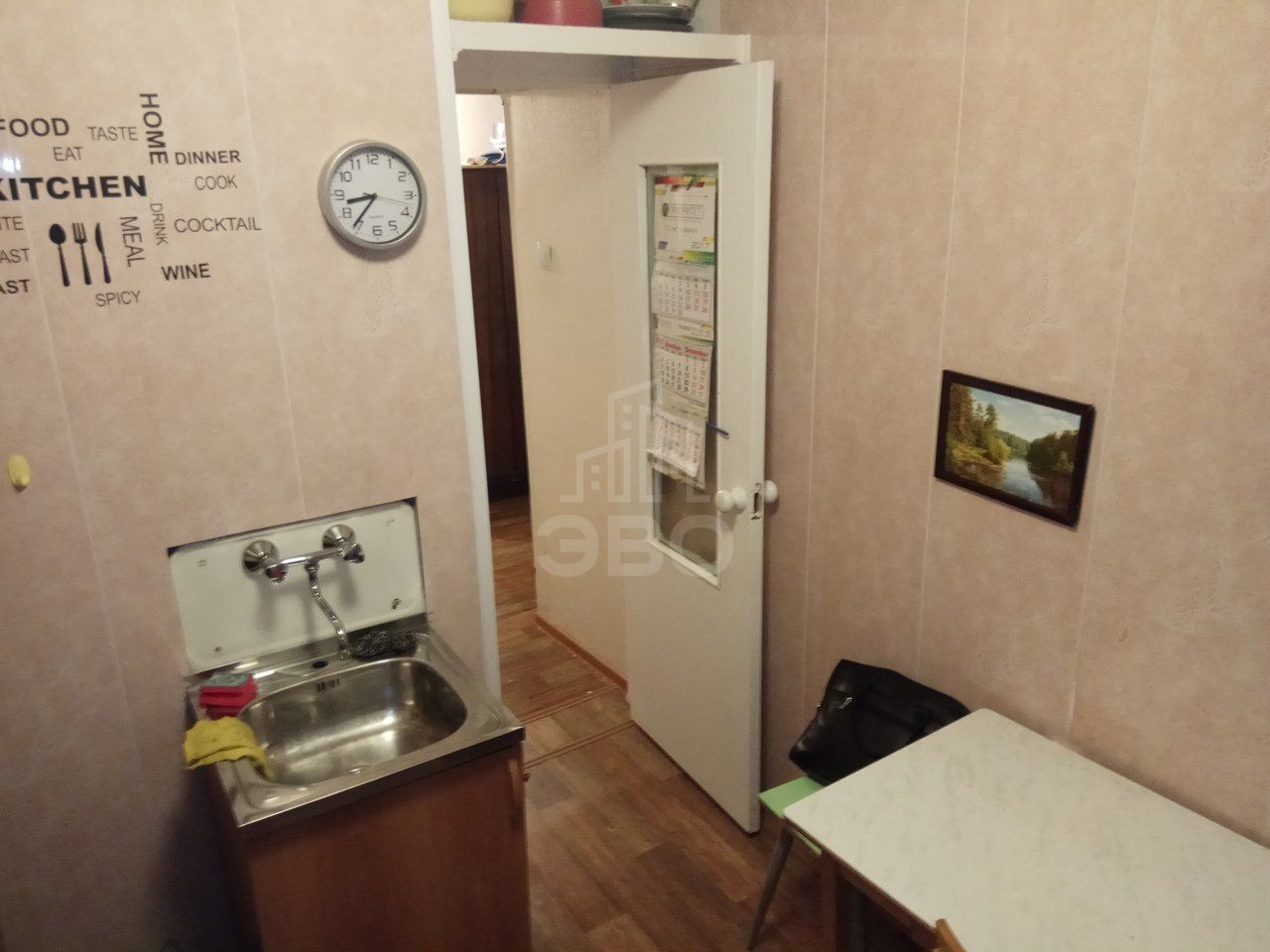 двухкомнатная квартира в Санкт-Петербурге по адресу: Купчинская ул., 10, к.2