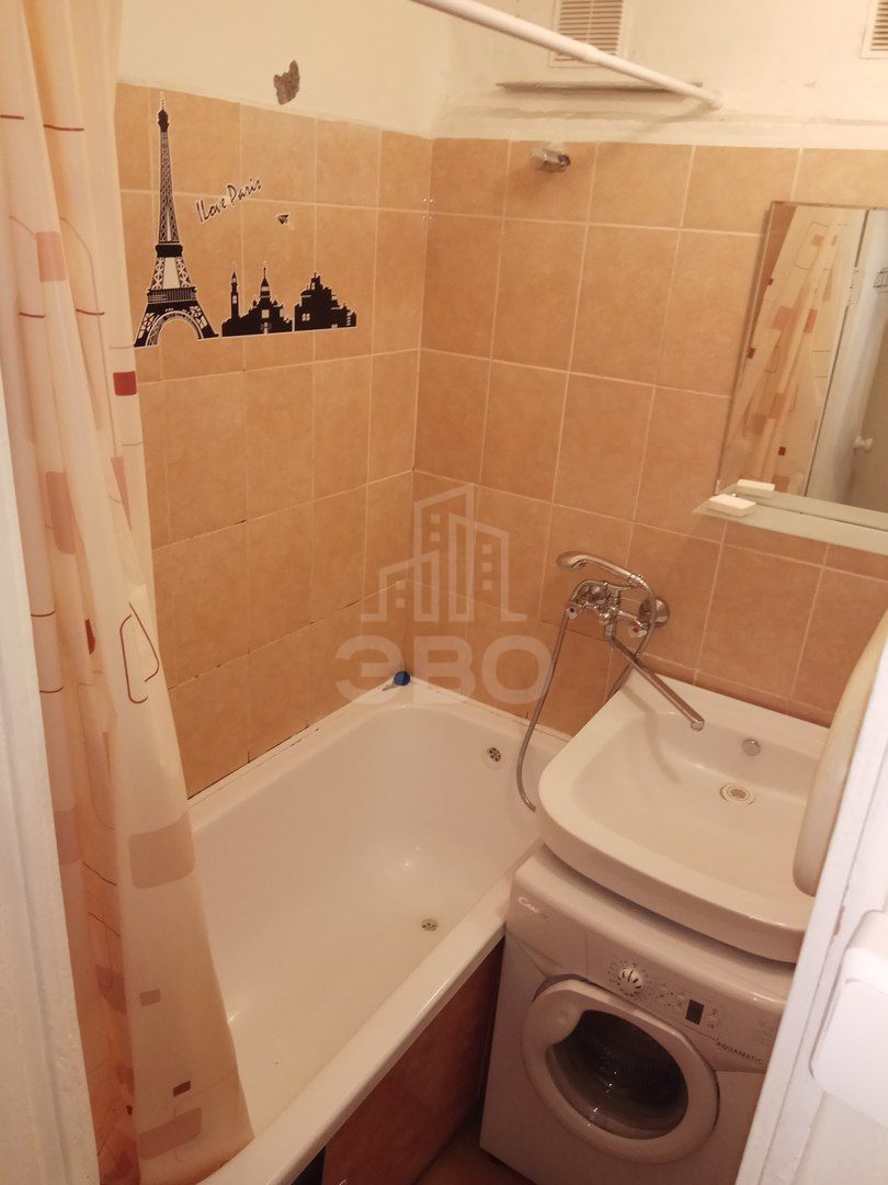 двухкомнатная квартира в Санкт-Петербурге по адресу: Купчинская ул., 10, к.2