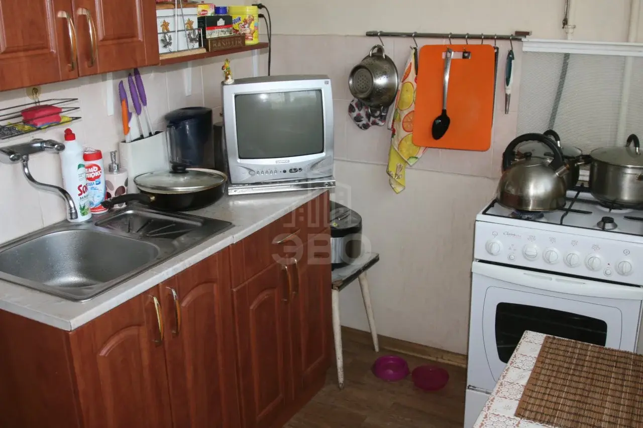 комната в Санкт-Петербурге по адресу: Светлановский пр. 115 к2