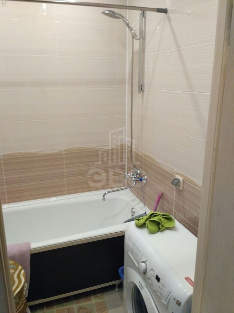 однокомнатная квартира в Санкт-Петербурге по адресу: Арсенальная ул., 3