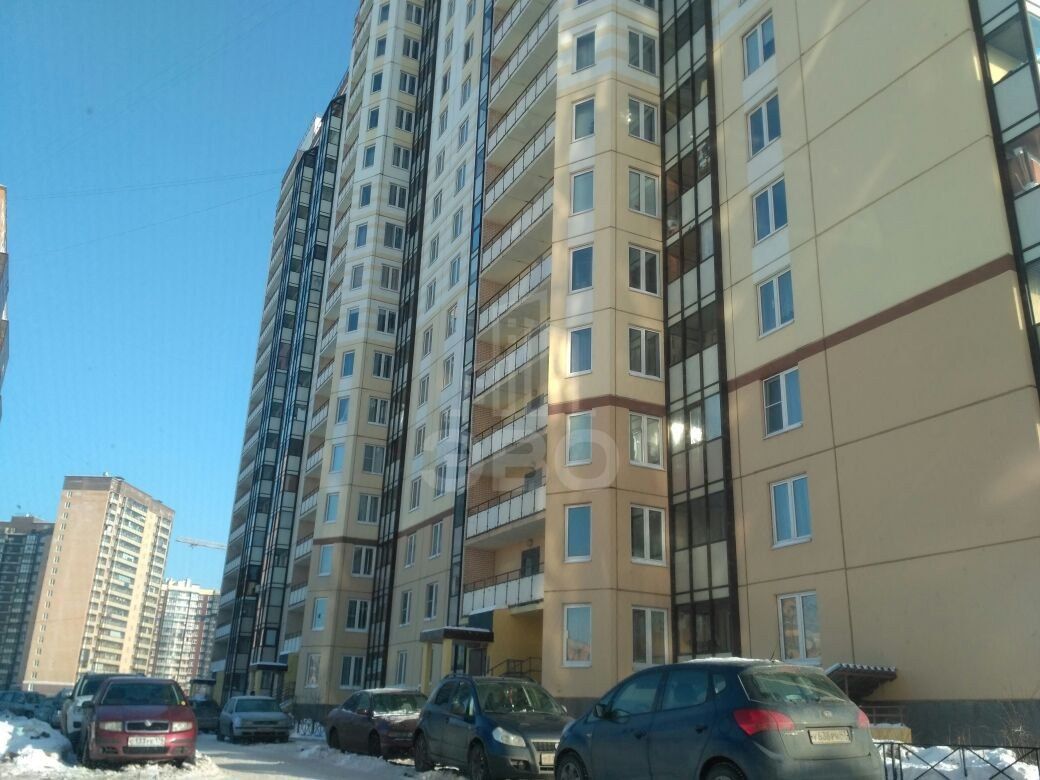 однокомнатная квартира в Санкт-Петербурге по адресу: Арсенальная ул., 3