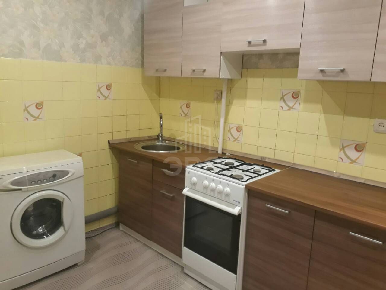 однокомнатная квартира в Санкт-Петербурге по адресу: Новаторов б-р., 94