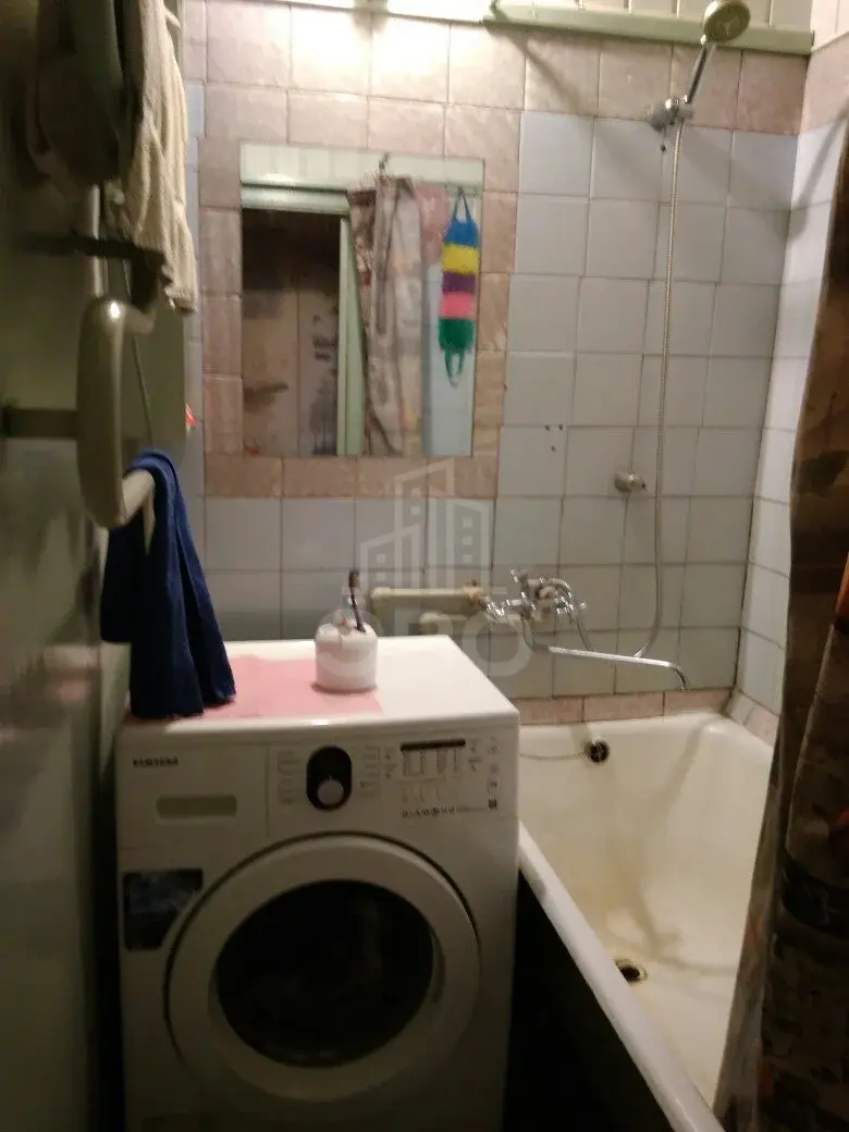 комната в Санкт-Петербурге по адресу: Луначарского пр-кт., 80, к.4