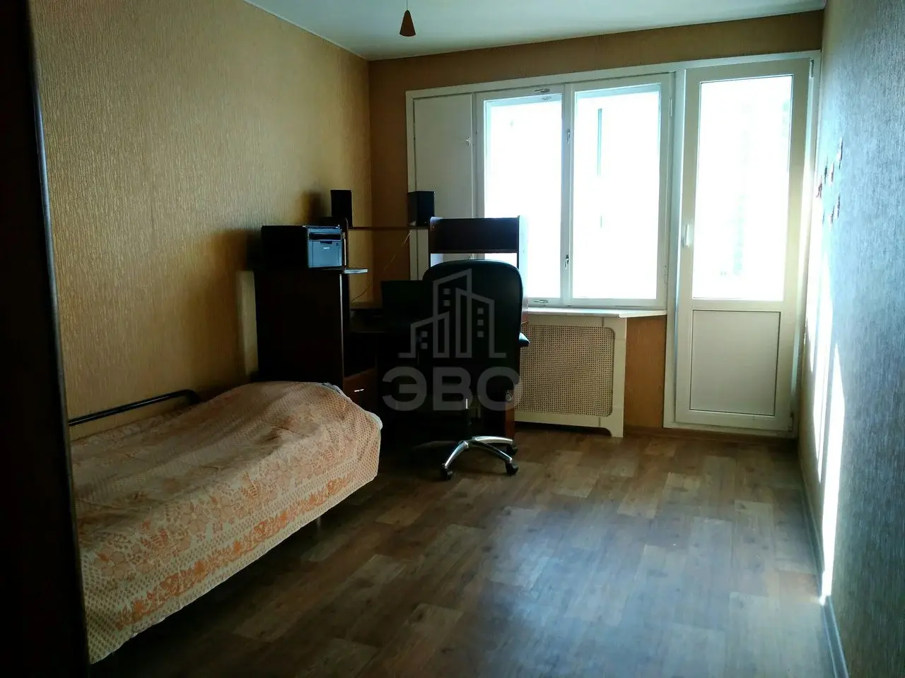 комната в Санкт-Петербурге по адресу: Луначарского пр-кт., 80, к.4