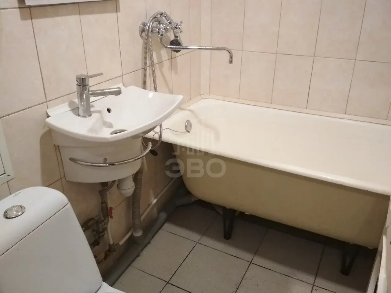 двухкомнатная квартира в Санкт-Петербурге по адресу: Гранитная ул., 56