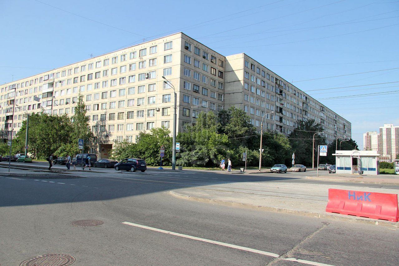 однокомнатная квартира в Санкт-Петербурге по адресу: Купчинская ул., 6