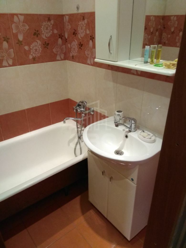 однокомнатная квартира в Санкт-Петербурге по адресу: Купчинская ул., 6