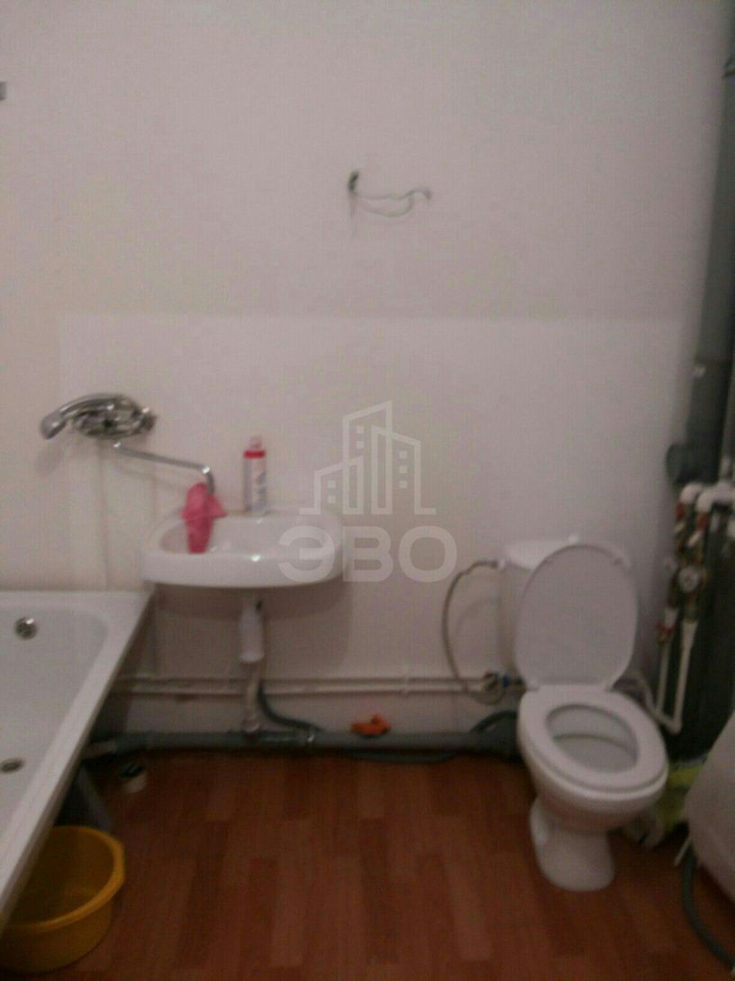 однокомнатная квартира в Санкт-Петербурге по адресу: Федора Абрамова ул., 16, к.1