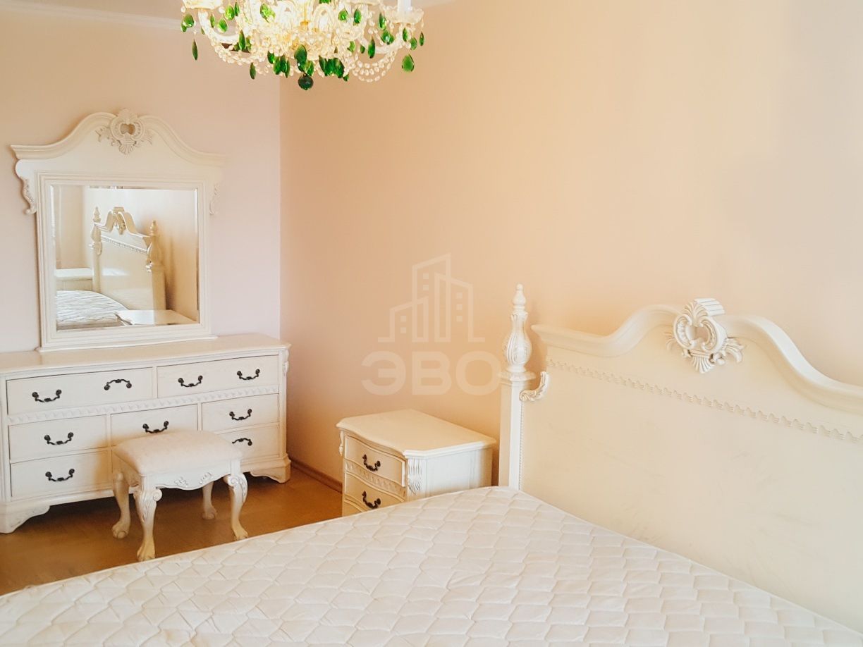 трехкомнатная квартира в Санкт-Петербурге по адресу: Бутлерова ул., 40